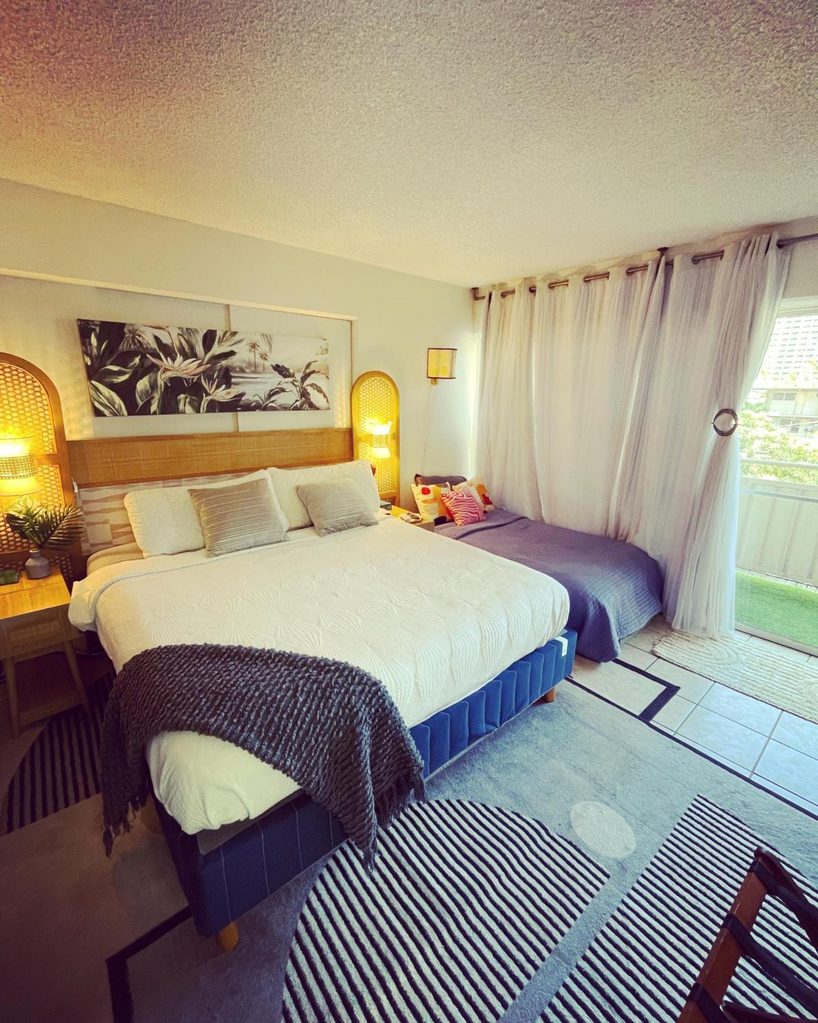 Seashore Waikiki Studio 1 Block From A Beach No Resort Fees Хонолулу Екстериор снимка